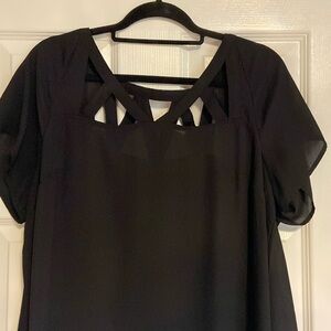 Torrid blouse with open pattern top front and back - perfect condition!